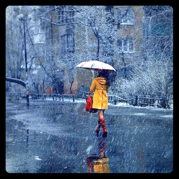 Hopelessly Hanna - Picture 1 of 4